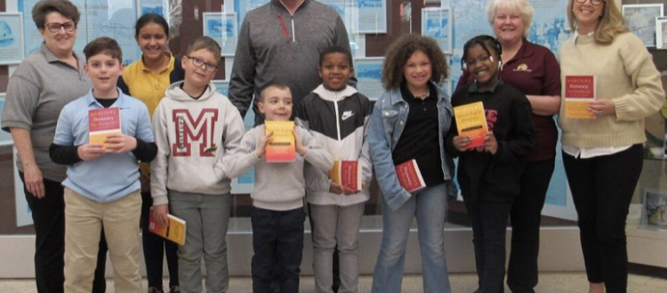 milford-elks-dictionary-donation